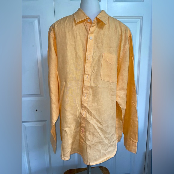 Tommy Bahama - linen long sleeve men’s button down - Picture 4 of 4